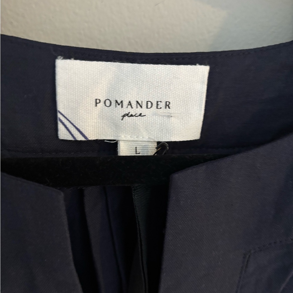 NWT Tuckernuck Pomander Place Black Finley Flutter Sleeve Top sz Large - Picture 6 of 9